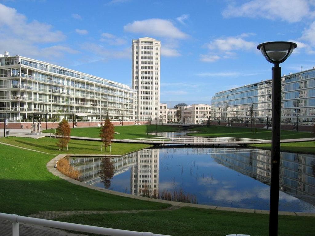 Apartamento Burgemeester De Monchyplein, La Haya - En Alquiler