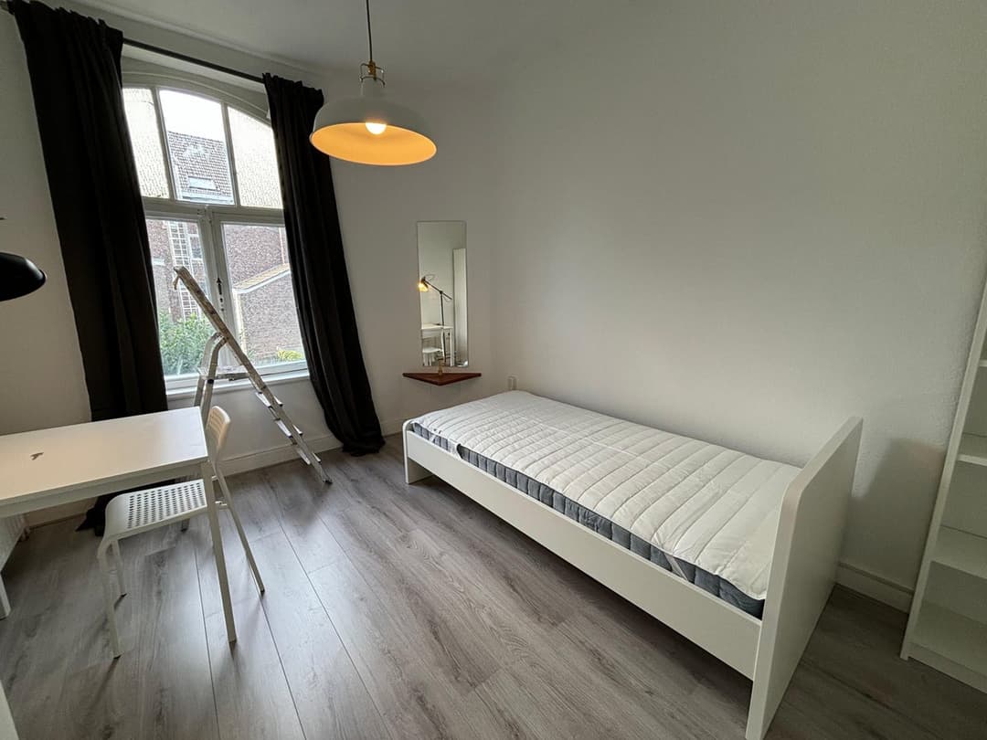 Chambre Herbenusstraat, Maastricht - À Louer