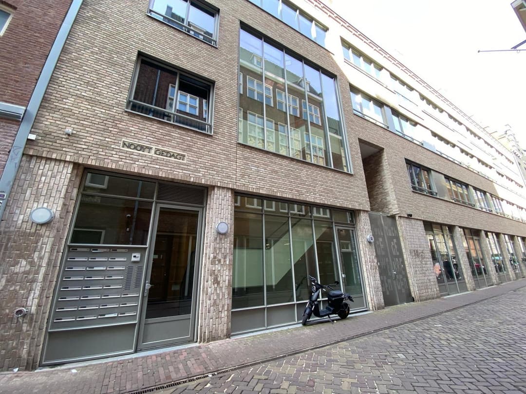 Flat Wijdesteeg, Amsterdam - For Rent