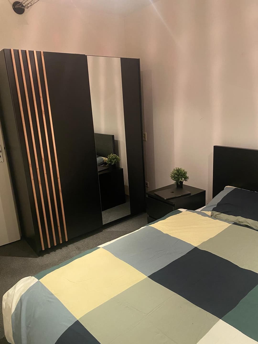 Furnished Room for Rent - Biesheuvelstraat, Hoofddorp