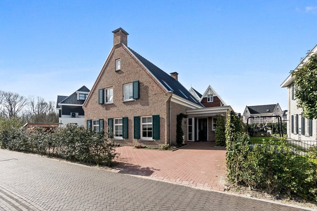 House Oostmadeweg 50, Den Haag - For Rent