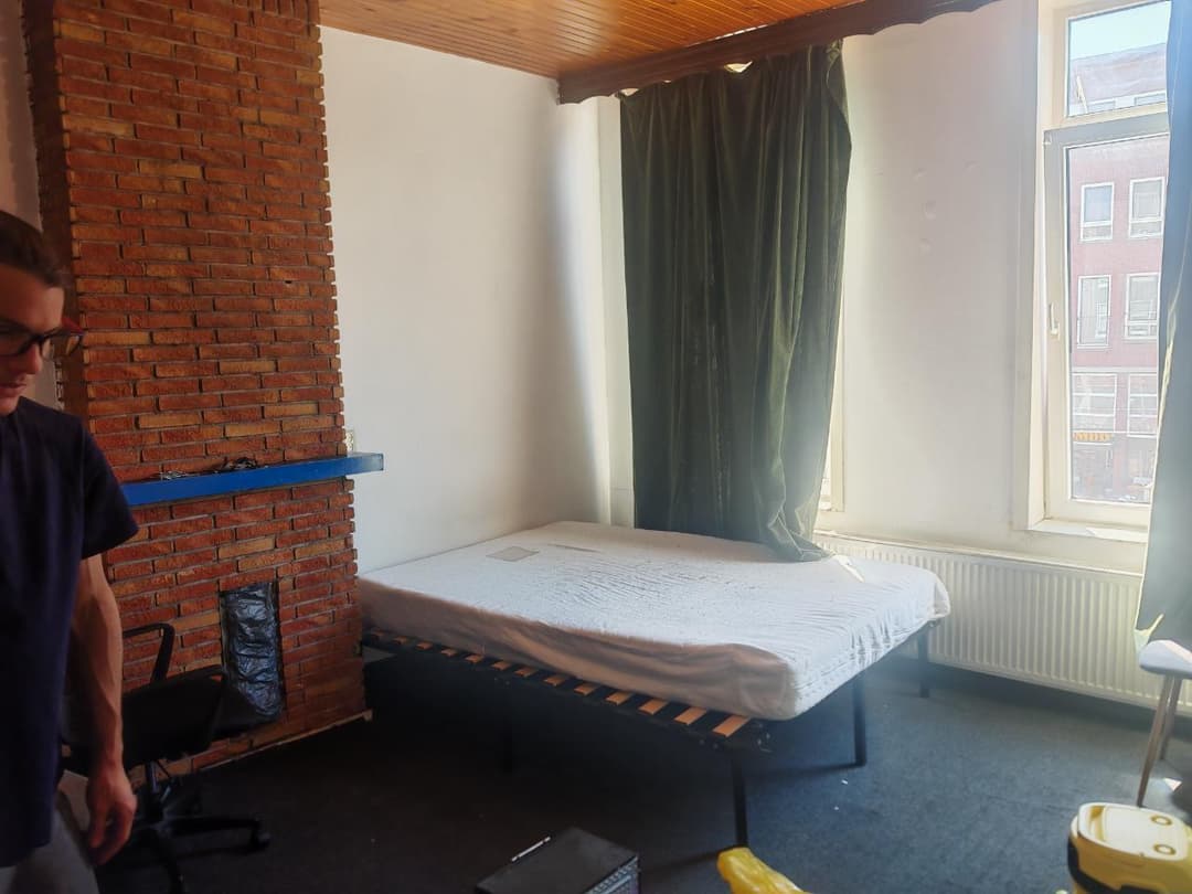 Unfurnished Room for Rent, Schiedamseweg, Rotterdam