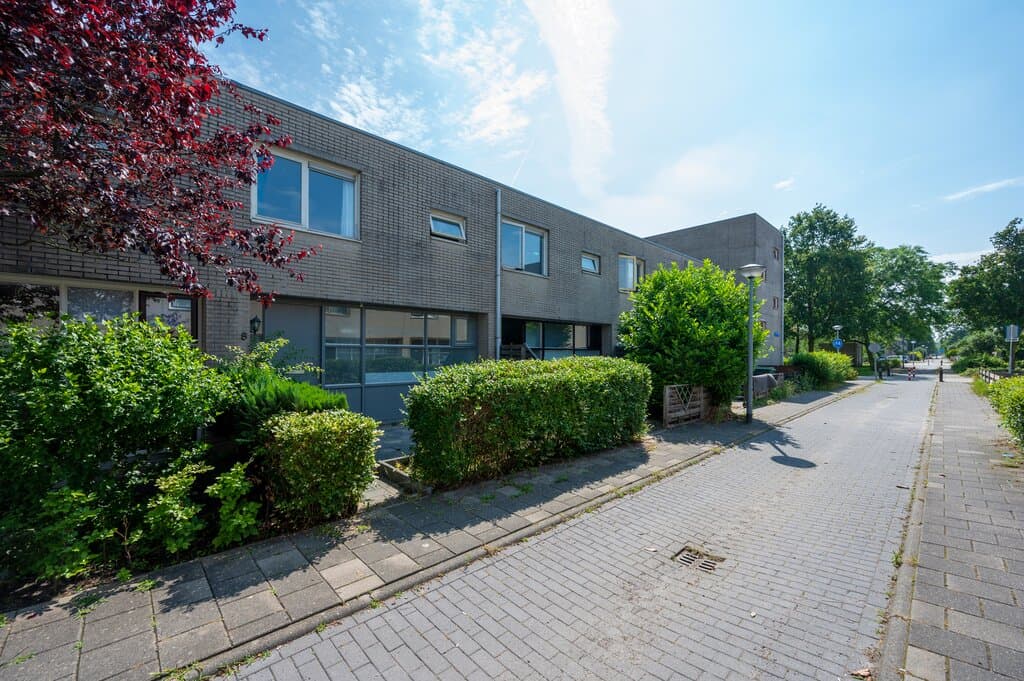Struikroospad 81338 MG Almere - Te Huur