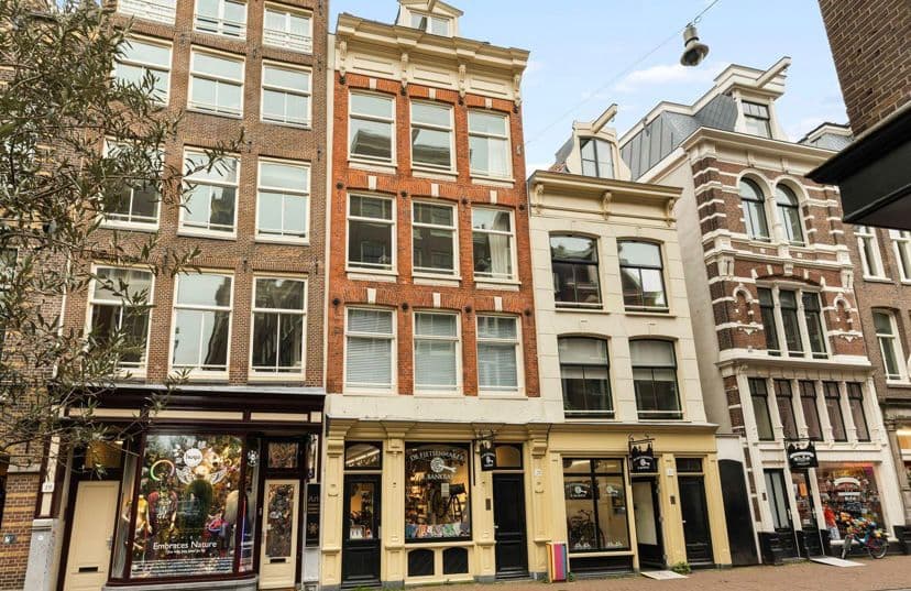 Prachtig Twee-Kamer Appartement Nieuwe Hoogstraat 21-D, Amsterdam - Te Huur
