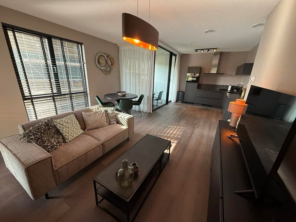 Flat Dudokstraat, Hoofddorp - Te Huur