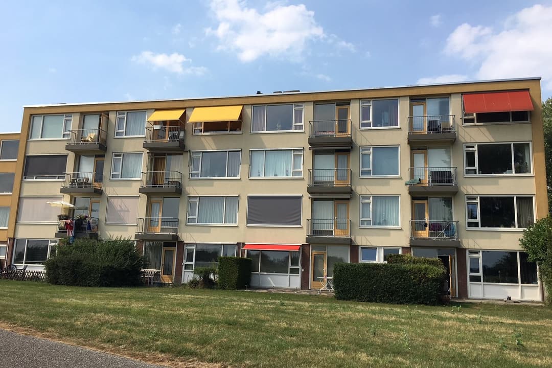 Apartment Nijlânsdyk 119-B, Leeuwarden - For Rent