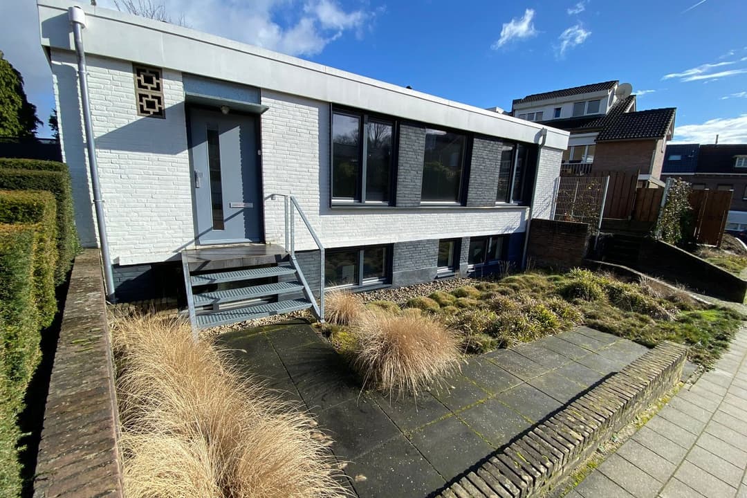 Bungalow Bachstraat, Brunssum - À Louer