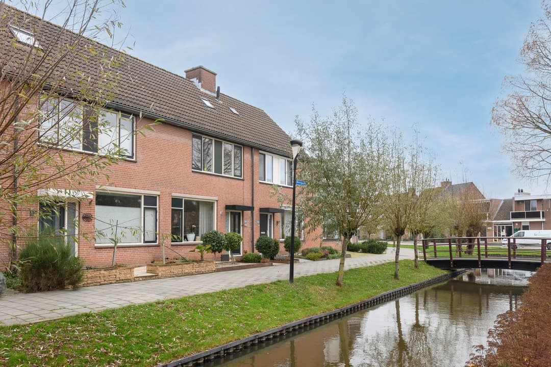 Hermosa Casa Familiar de 5 Habitaciones en Alblasserdam - En Alquiler