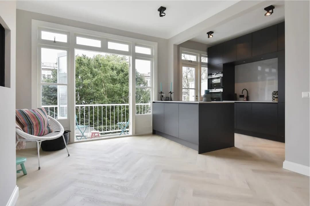 Flat Breitnerlaan, Den Haag - Te Huur