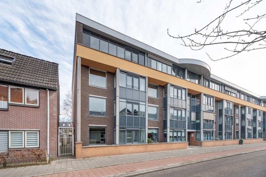 Appartement Naarderstraat 38-B, Hilversum - À Louer