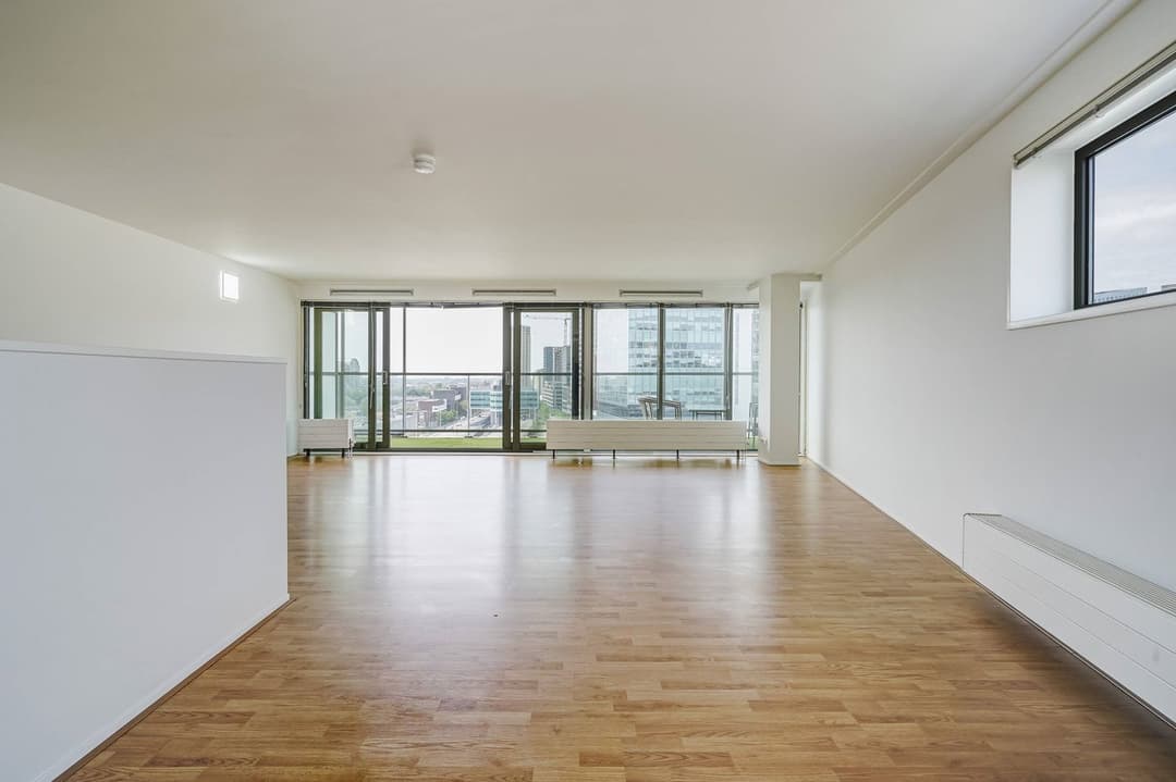 Appartement Prins Willem-Alexanderweg 245, Den Haag - Te Huur