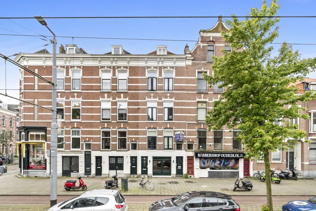 Flat Oudedijk, Rotterdam - For Rent