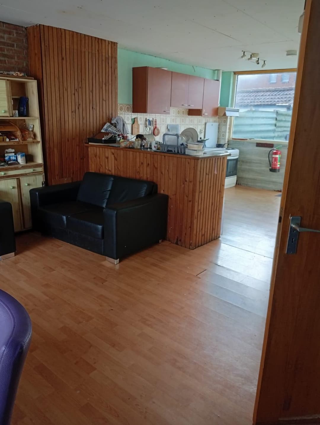 Unfurnished Room for Rent - Spoorstraat, Goor