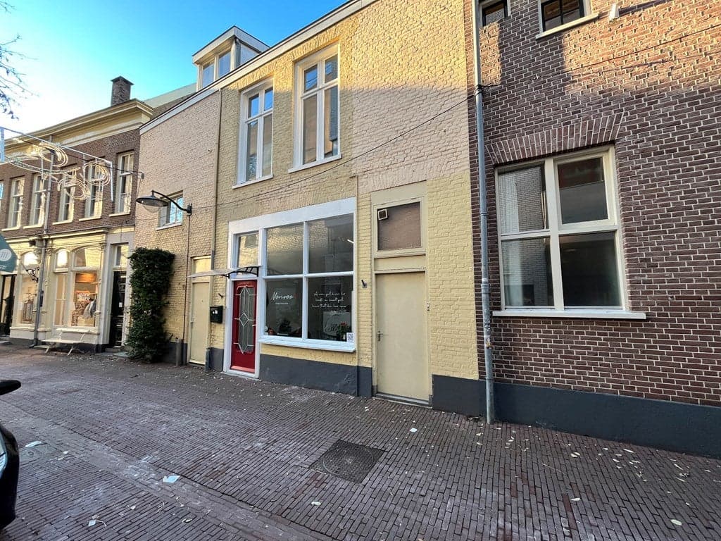 Flat Wielakkerstraat 10 A, Arnhem - For Rent