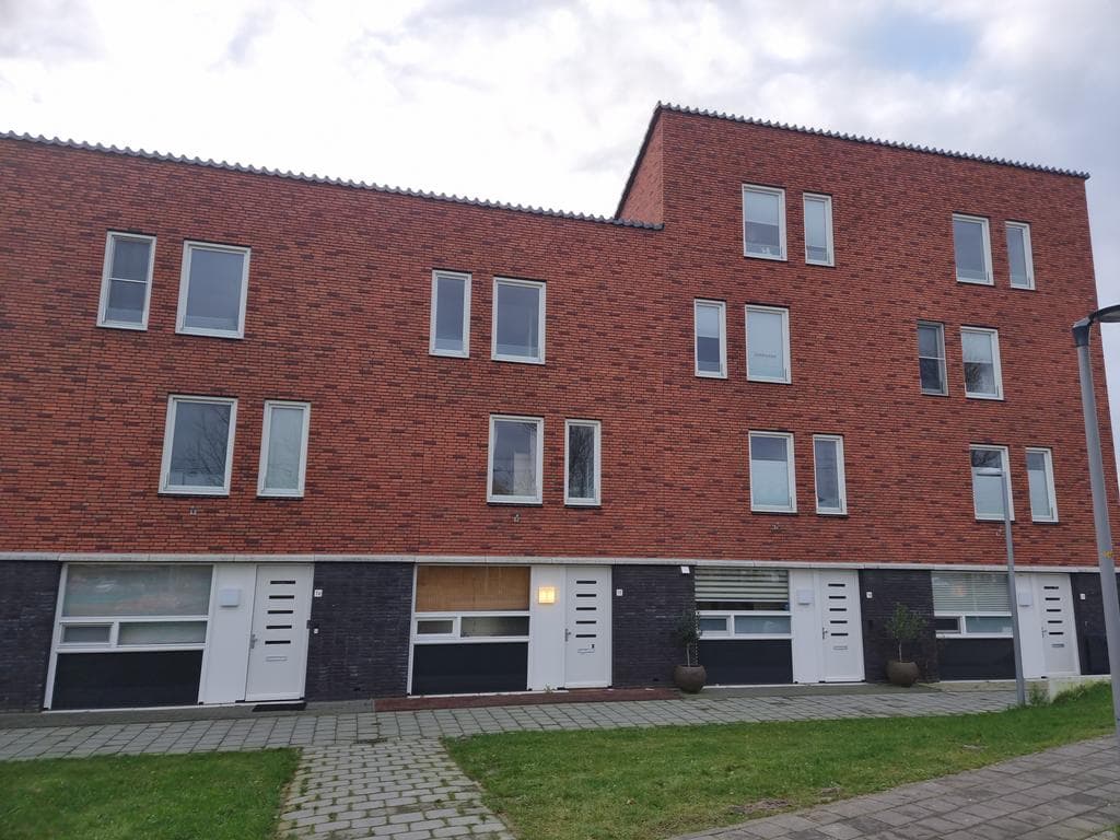 Encantadora Casa Familiar Marcus Aureliuslaan 1-F, La Haya - En Alquiler