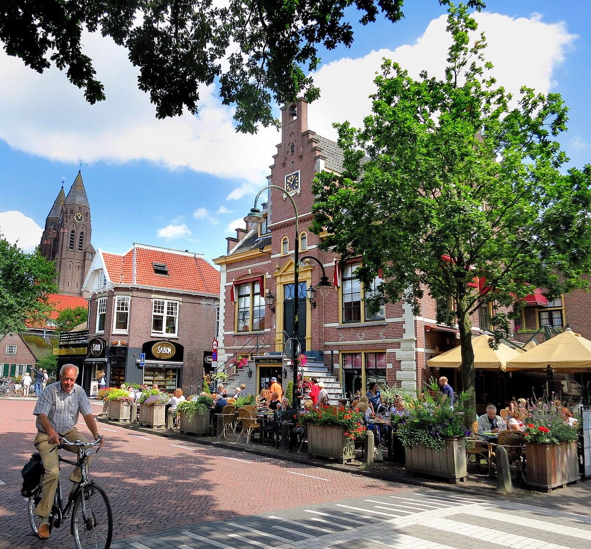 Laren