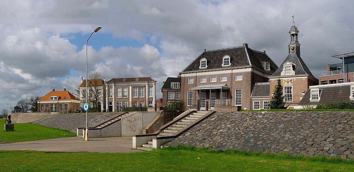 Tiel
