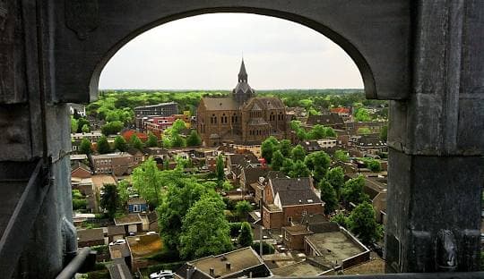 Vught