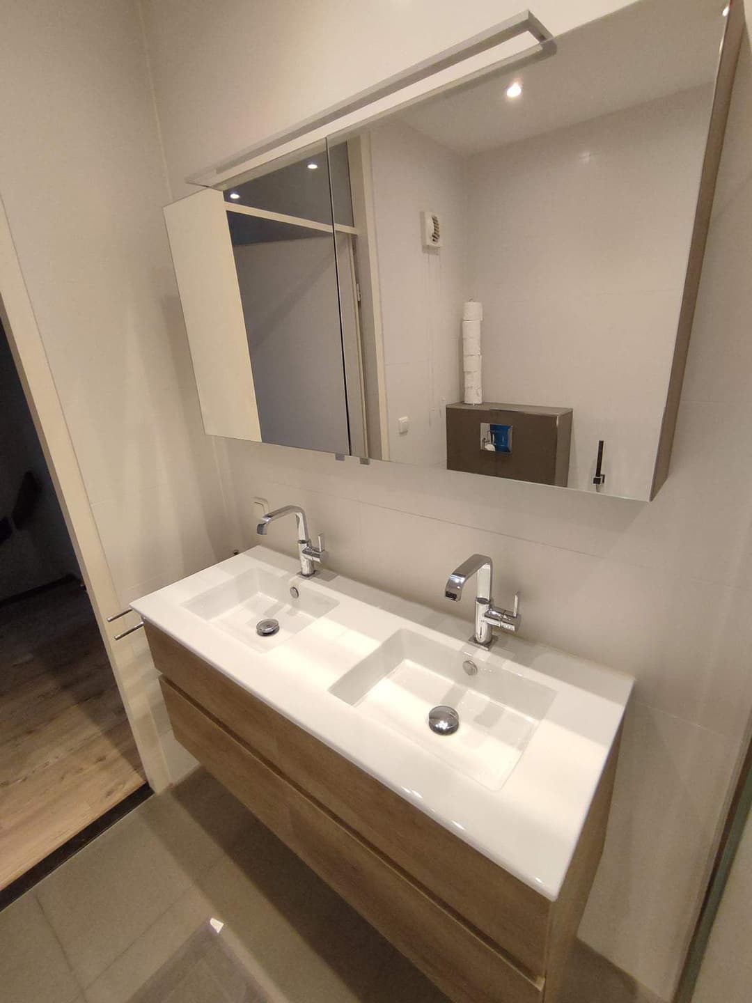 Flat Rederserf, Scheveningen - For Rent