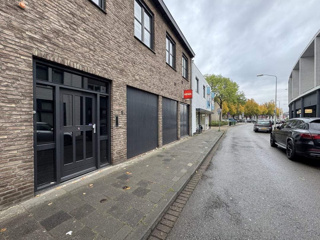 Flat Pastoor van Spaandonkstraat, Breda - Te Huur