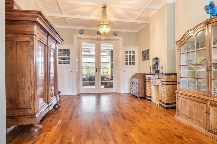 Casa señorial en Amsterdamseweg, Arnhem - En alquiler