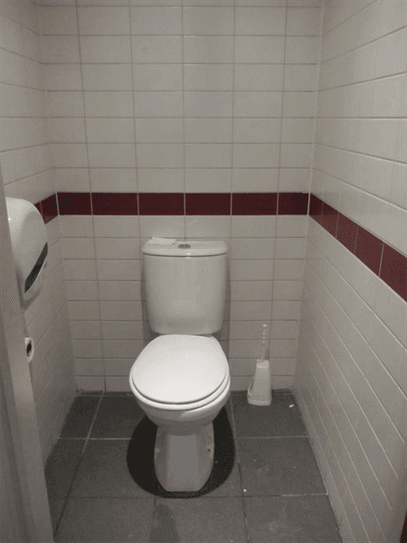 Room for Rent at 1e van der Kunstraat, The Hague