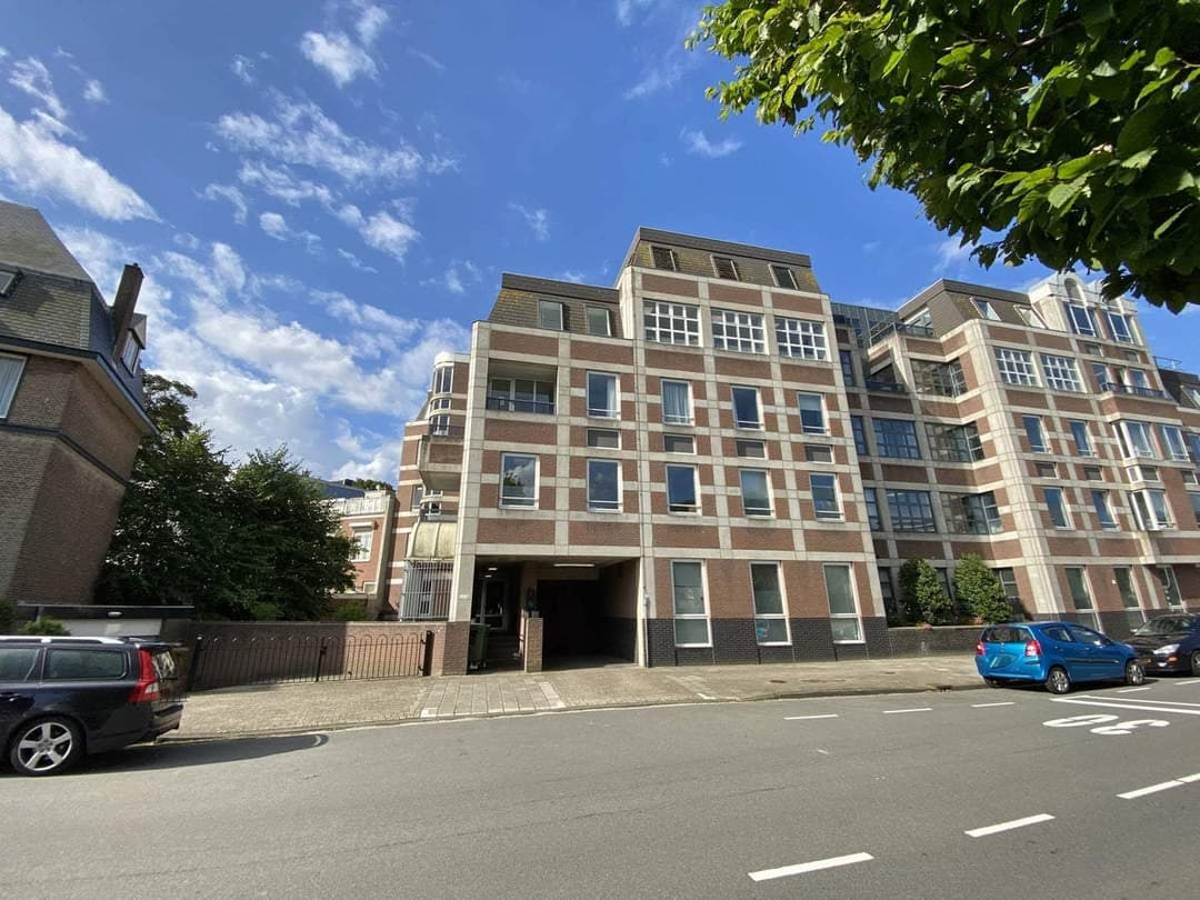 Flat Jozef Israëlsplein, Den Haag - For Rent
