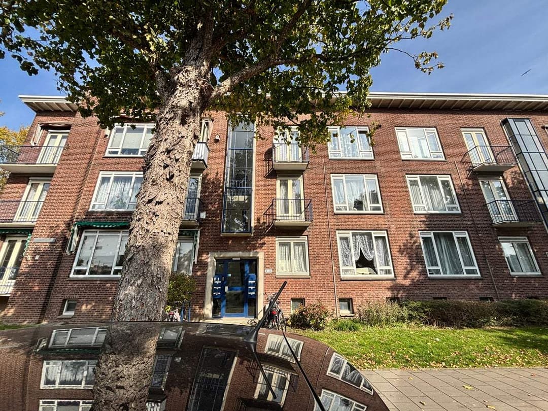 Flat De Lannoystraat, Den Haag - For Rent