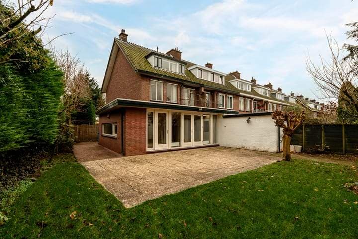 Hoekwoning Rijksstraatweg, Wassenaar - Te Huur
