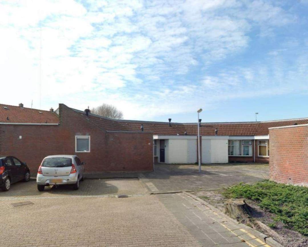 Single-family home Basstraat 16, Den Helder - For Rent