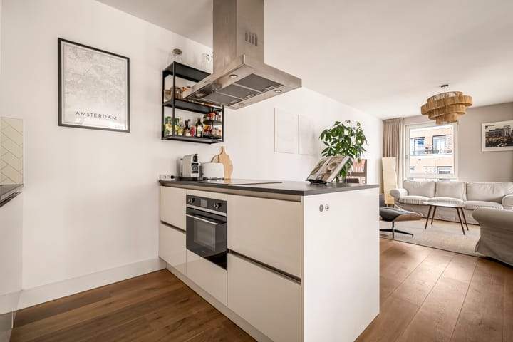 Memeleiland 176, Houthavens-West, Amsterdam — 3-kamer hoekappartement