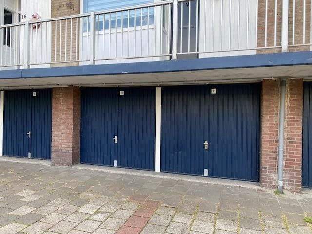 Box de garaje doble Ir. Lelystraat, Nieuwerkerk aan den IJssel - En alquiler
