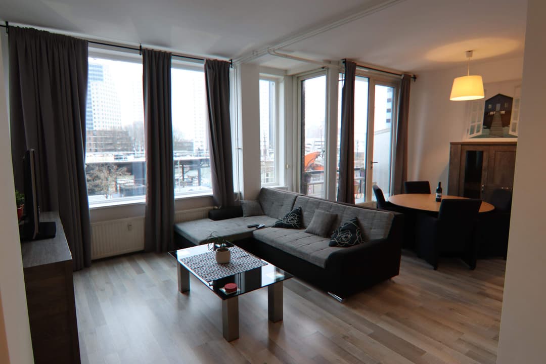 Gemeubileerd Appartement Schiedamsedijk, Rotterdam - Te Huur
