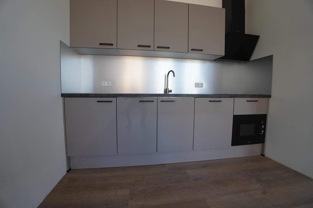 Flat Uniabuurt 4A, Leeuwarden - Alquiler
