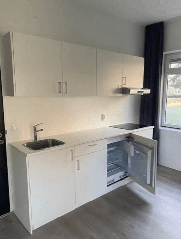 Studio à louer à Flintstraat, Emmen