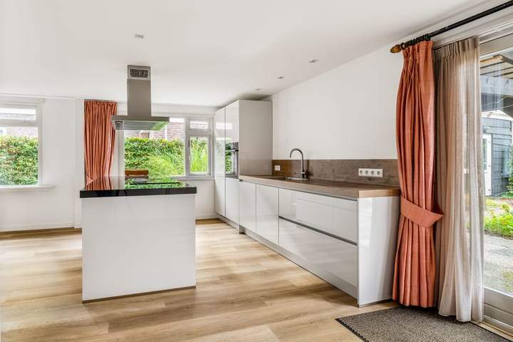 House Hogeweg, Limmen - For Rent