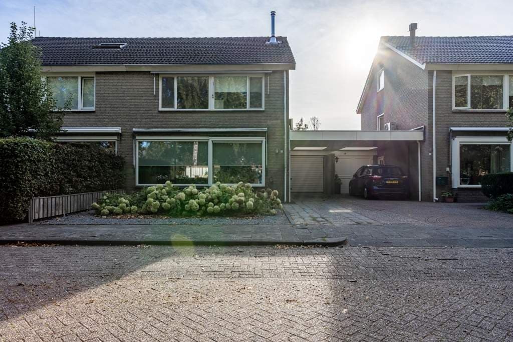 Maison jumelée 2-en-1 Gerard Doustraat, Dongen - À louer