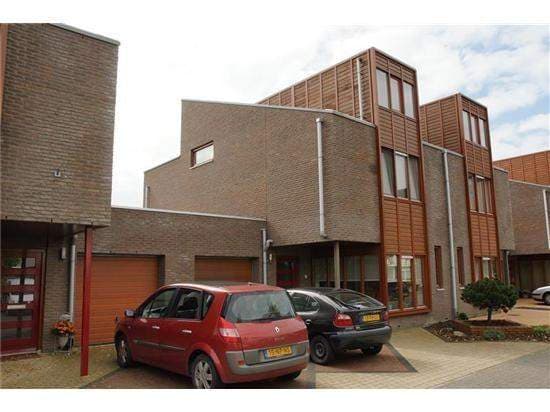 Rijwoning Grasmus, Eindhoven - Te Huur