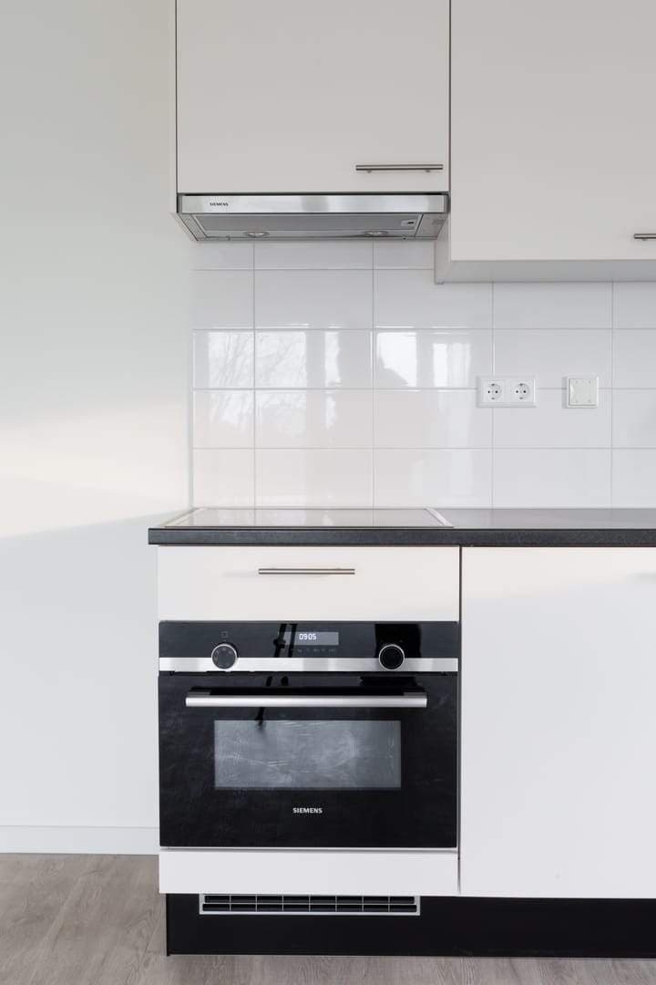 Studio Apartment Rogier van der Weydestraat, Alkmaar - For Rent