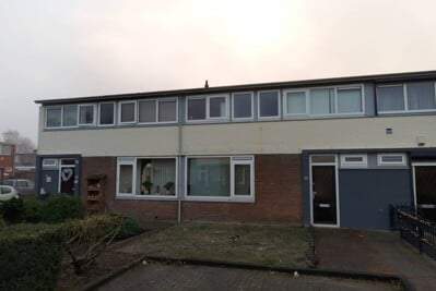 Tussenwoning Krozenpad 16, Emmen - For Rent