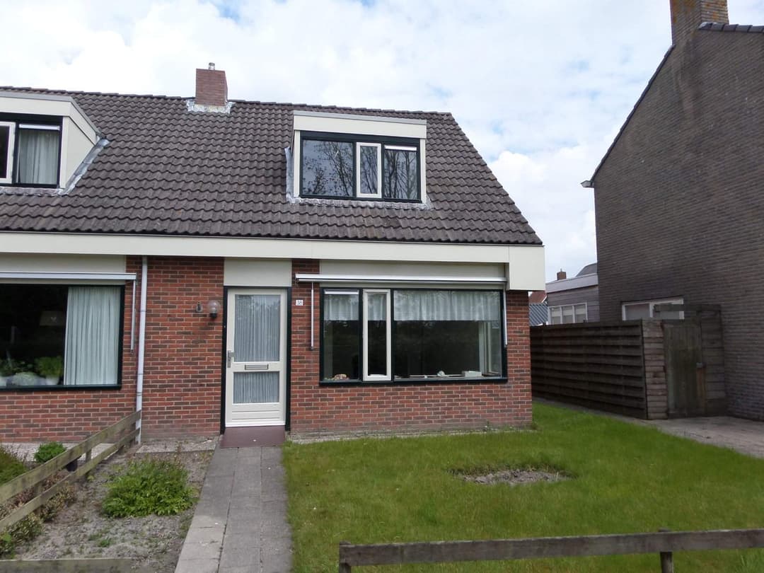 2 Under 1 Cap House Iniastrjitte 38, Wierum - For Rent