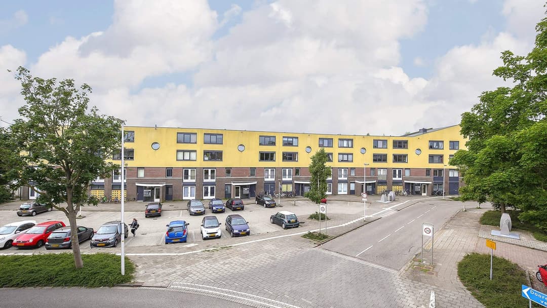 Flat Gondelkade 589, Zoetermeer - For Rent