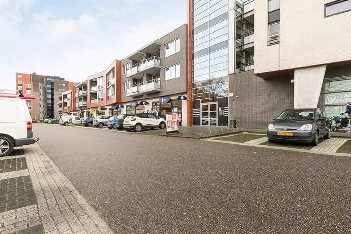 Apartamento Ringweg 329, Drachten - En alquiler
