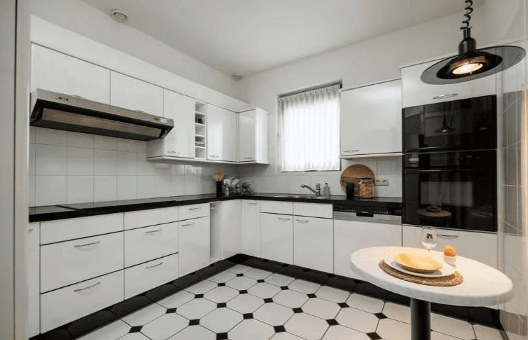 Herenhuis Prins Bernhardstraat, 's-Hertogenbosch - Te Huren