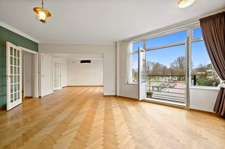 3-Room Apartment De Eerensplein, Den Haag - For Rent