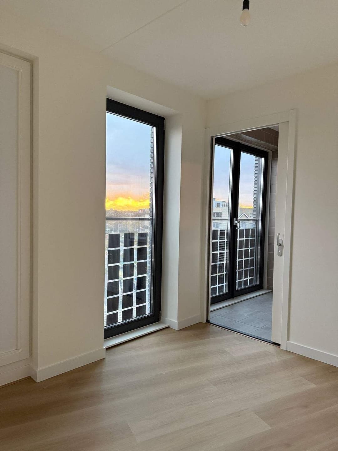Flat Lutonhof, Amsterdam - For Rent