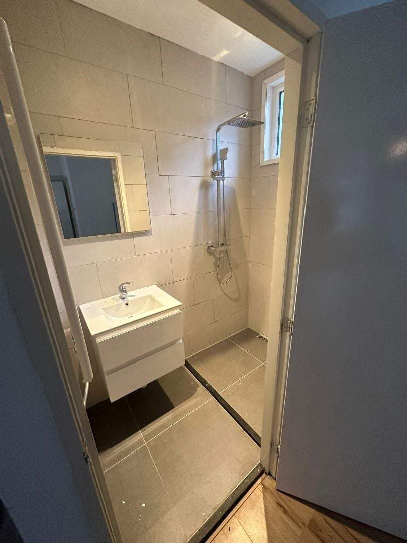 Flat Versijdenstraat, Rotterdam - For Rent