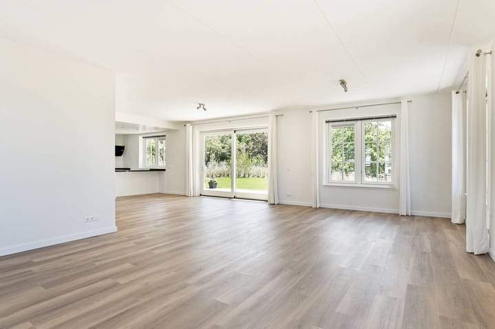 Detached Villa Javaweg, Noordwijk - For Rent