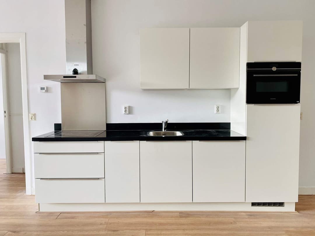 Apartment Beukelsweg, Rotterdam - For Rent