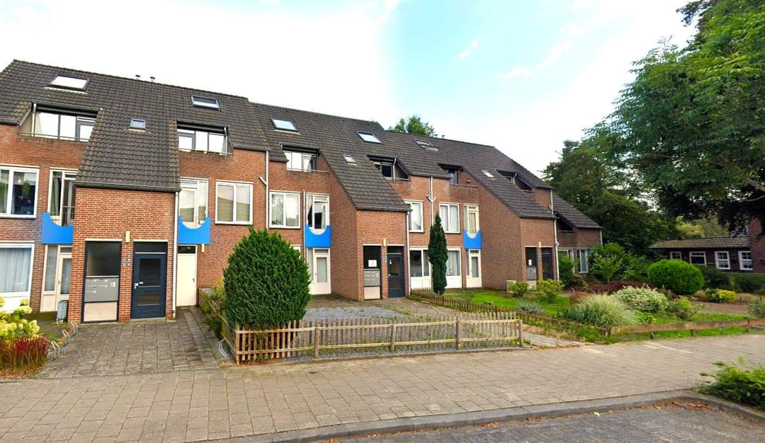 Apartment Eiermarkt, Roermond - For Rent